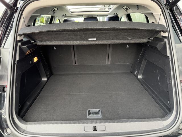 Citroen C5 Aircross BWJ 2024 1.6 Plug-in Hybrid 225pk Plus TREKHAAK | PANO | LEDER | 360 CAMERA | ADAPTIVE CRUISE | KEYLESS | DODE HOEK | STOELVERW. | ELEKTR. STOELEN | ELEKTR. ACHTERKLEP | CARPLAY + ANDROID | NAVI | CLIMA | LMV | PDC