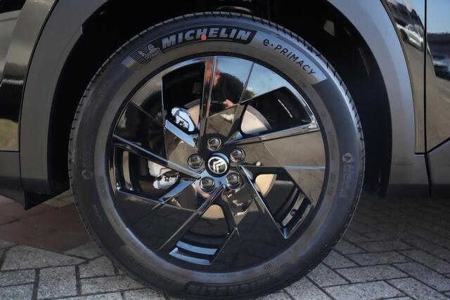 Citroen C5 Aircross 1.2 Hybrid 145 Plus 145pk Navigatie/Camera/ACC