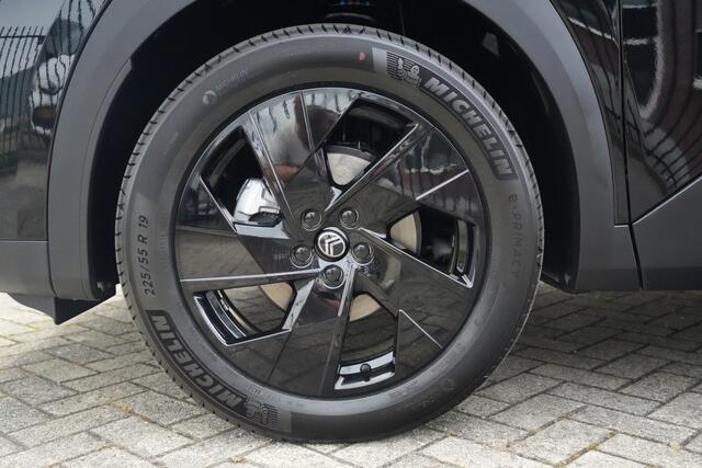 Citroen C5 Aircross 1.2 Hybrid 145 Plus 145pk Navigatie/Camera/ACC