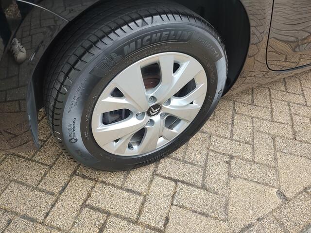 Citroen GRAND C4 PICASSO SpaceTourer 1.2 PureTech Business 7-Persoons Navigatie Stoelverwarm