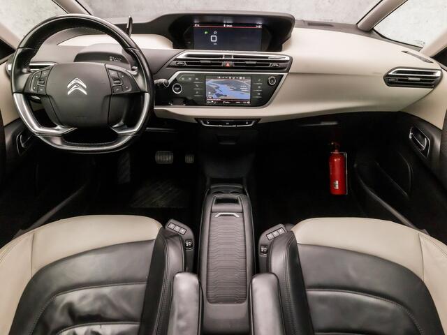 Citroen GRAND C4 PICASSO 1.2 PureTech Deluxe 7 Peroons Automaat (PANORAMADAK, APPLE CARPLAY, GROOT NAVI, CAMERA, XENON, LEDER, MEMORY SEATS, STOELVERWARMING, GETINT GLAS, MASSAGE, NIEUWE APK, NIEUWSTAAT)