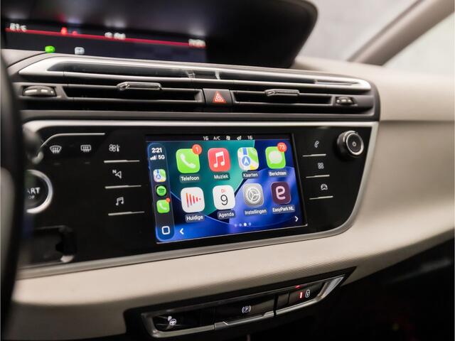 Citroen GRAND C4 PICASSO 1.2 PureTech Deluxe 7 Peroons Automaat (PANORAMADAK, APPLE CARPLAY, GROOT NAVI, CAMERA, XENON, LEDER, MEMORY SEATS, STOELVERWARMING, GETINT GLAS, MASSAGE, NIEUWE APK, NIEUWSTAAT)
