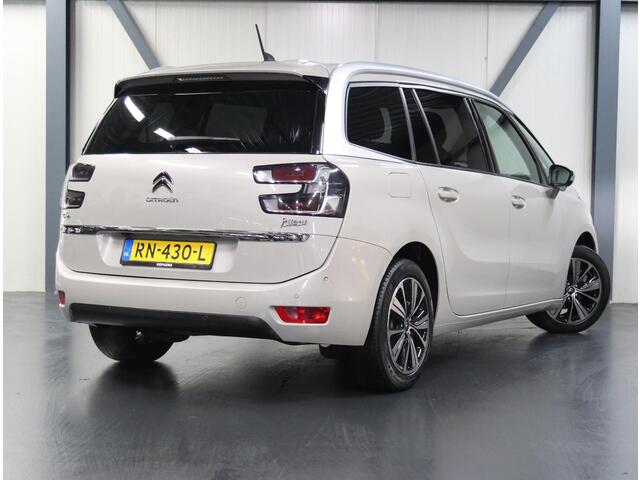 Citroen GRAND C4 PICASSO 1.2 130PK Shine | 1ste eigenaar | Trekhaak | Camera | 7 persoons | Armsteun | Cruise Control | Climate Control | Navigatie | AUTOMAAT | Stoelmassage | Isofix | Privacy Glass |