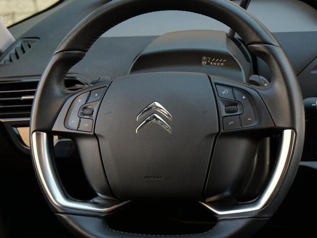 Citroen GRAND C4 PICASSO SpaceTourer 1.2 130PK/ 7-PERSOONS/ TREKHAAK/ CAMERA