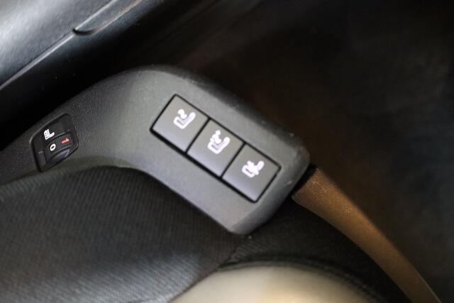 Citroen GRAND C4 PICASSO PT 180 Shine Automaat-8 Trekhaak | Stoelverwarming | Camera | Navi | Pano dak | 18"