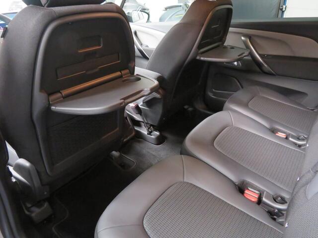 Citroen GRAND C4 PICASSO SpaceTourer 1.2 PureTech Shine