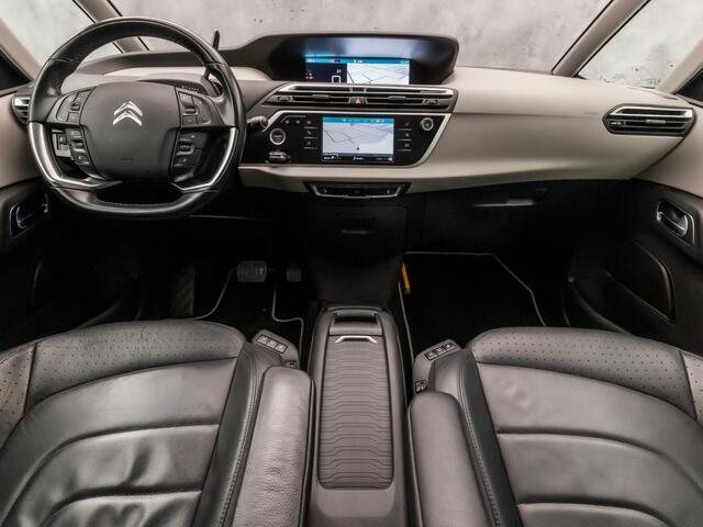 Citroen GRAND C4 PICASSO 1.2 PureTech Shine Deluxe 7 Persoons Automaat (APPLE CARPLAY, NAVIGATIE, CAMERA, LEDER, GETINT GLAS, SPORTSTOELEN, TREKHAAK, MASSAGE, NIEUWE APK, NIEUWSTAAT)