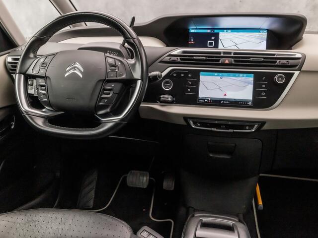 Citroen GRAND C4 PICASSO 1.2 PureTech Shine Deluxe 7 Persoons Automaat (APPLE CARPLAY, NAVIGATIE, CAMERA, LEDER, GETINT GLAS, SPORTSTOELEN, TREKHAAK, MASSAGE, NIEUWE APK, NIEUWSTAAT)