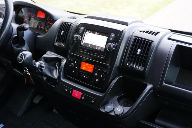Citroen JUMPER 35 2.2 BlueHDi 140 L3H2 Driver