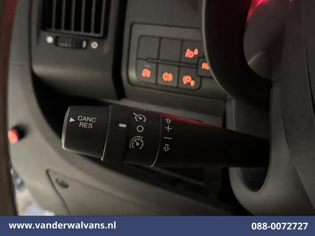 Citroen JUMPER 2.2 BlueHDi 141pk Bakwagen Laadklep Euro6 Airco | 955kg laadvermogen | Cruisecontrol Bijrijdersbank.
