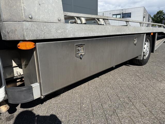 Citroen JUMPER 165pk Zwaar Oprijwagen (Luchtvering - Trekhaak - Lier - Geveerde bestuurdersstoel - Automatische Airco - Navigatie - Alu opbergbak - Cruise Controle)