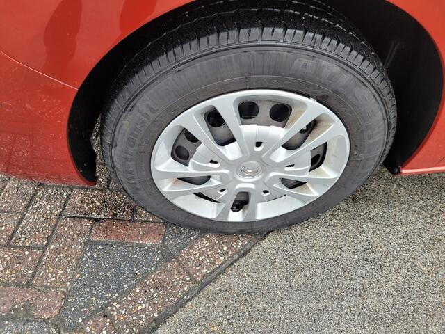 Citroen JUMPY 2.0 BlueHDI 120 Dark Edition M S&S Netjes en zeer compleet