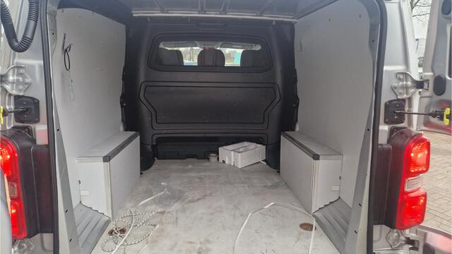 Citroen JUMPY 2.0 BlueHDI 180 Business XL DC S&S Automaat / Camera / Clima / Carplay / Cruise