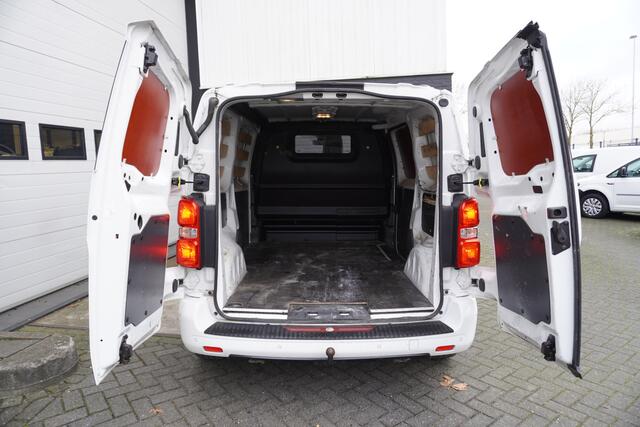 Citroen JUMPY 2.0 BlueHDI 122PK Automaat Euro 6 - Airco - Navi - Cruise - ¤18.900,- Excl.