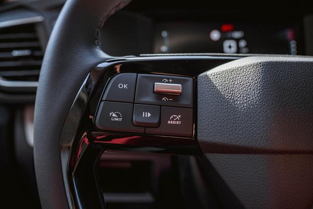 Citroen JUMPY 2.0 BlueHDI 180PK Automaat L3 NAVI Cruise Camera