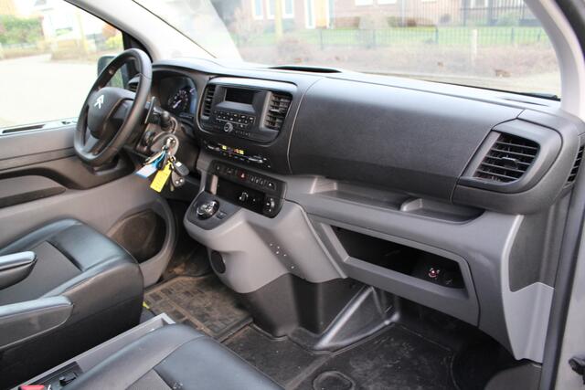 Citroen JUMPY 2.0 BlueHDI 180PK E6 Automaat M Club L2 Export price ¤10.900,- // Dog transport