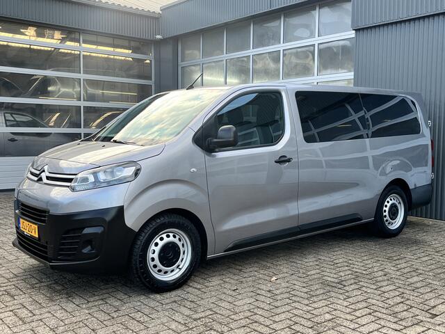 Citroen JUMPY 1.5 BlueHDi 120 XL Marge BTW en BPM vrij!! Airco Cruise controle Trekhaak 2500kg Navigatiesysteem Personenvervoer 9-Persoons Parkeerhulp achter Apple carplay 1e eigenaar Euro 6 Bpm en Btw vrij voor particulier