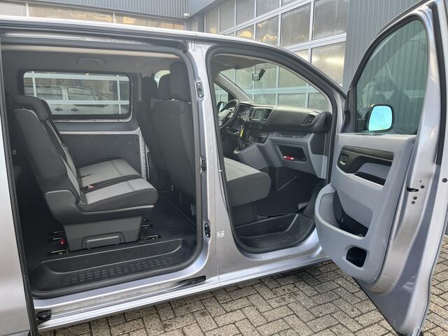 Citroen JUMPY 1.5 BlueHDi 120 XL Marge BTW en BPM vrij!! Airco Cruise controle Trekhaak 2500kg Navigatiesysteem Personenvervoer 9-Persoons Parkeerhulp achter Apple carplay 1e eigenaar Euro 6 Bpm en Btw vrij voor particulier