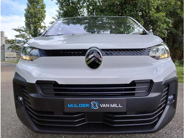 Citroen JUMPY L2 1.5 BlueHDI 120pk | BPM vrij | NAVI | Multimedia | Apple Carplay | Android Auto | Digital cockpit | Achteruitrijcamera | Parkeersensoren voor- en achter | Dode hoek detectie | Digital cockpit | Stuurwielbediening | Elektrisch inklapbare spiegels | Mis