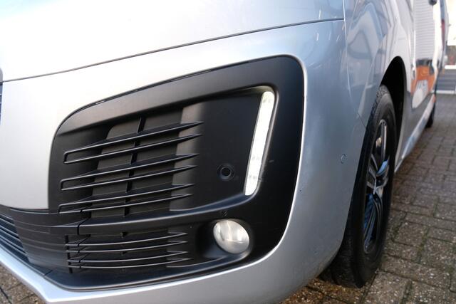 Citroen JUMPY 2.0 BlueHDI 120 Business M S&S | CARPLAY | TREKHAAK | PDC | CRUISE