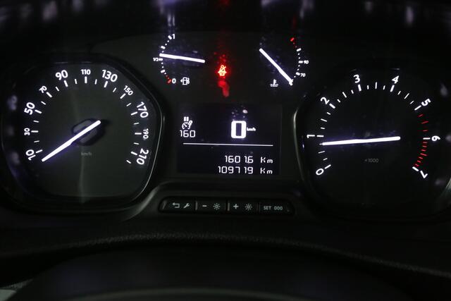 Citroen SpaceTourer 1.5 HDI L3H1 | MARGE | 9 Zits | Incl. BPM | Airco | Cruise | Carplay | Trekhaak | 2xSchuifdeur | Parkeersens.