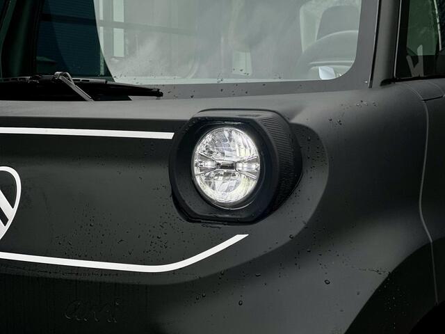 Citroen dark side | Nieuw type!! | Panoramadak | Verwarming | Full LED | Telefoonhouder | Spoiler | Vanaf 16 jaar!! |