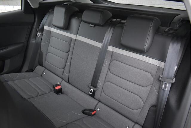 Citroen ë-C4 Feel 50 kWh 136pk/Camera/Apple CarPlay