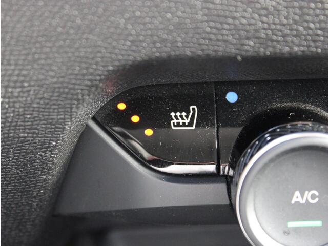 Citroen ë-C4 Feel Pack 50 kWh | Camera/Stoel&Stuur&Voorruitverwarming/Head-up Display