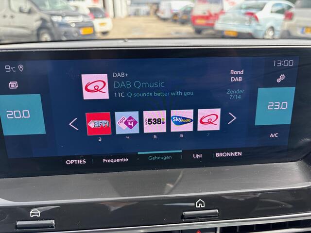 Citroen ë-C4 Shine 50 kWh | Zeer compleet! | Rijklaar geleverd incl 12 maanden BOVAG garantie! |