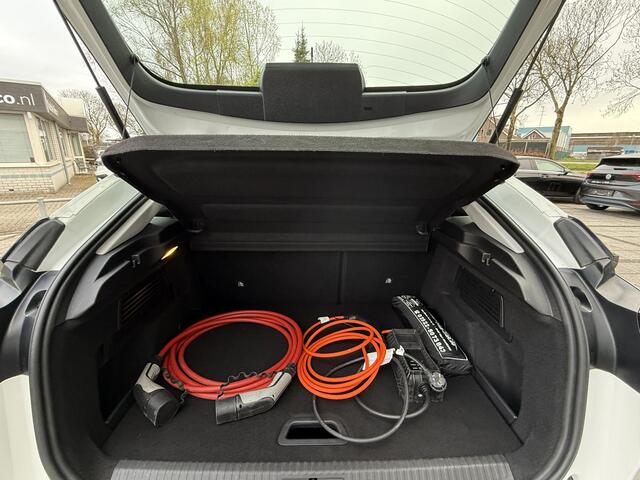 Citroen ë-C4 Aut. Feel 50 kWh | Navi | Camera |