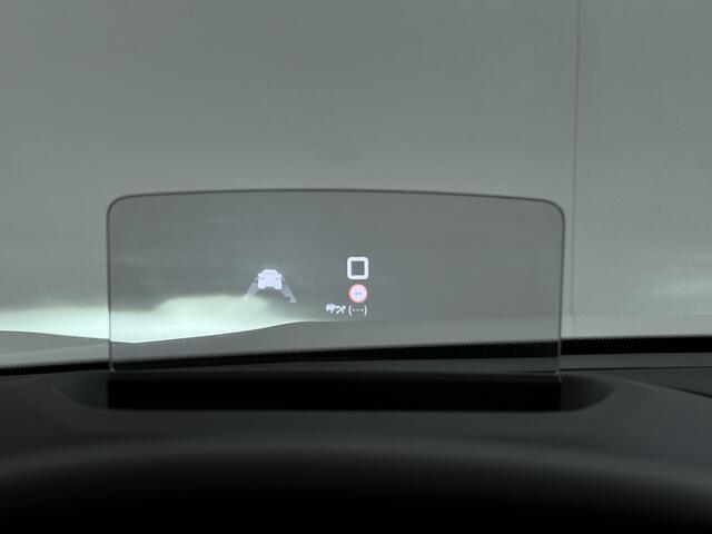 Citroen ë-C4 50kWh SOH 91% Head-Up Display Adap.Cruise Verwarmd Stuur 360°Camera Navi Ecc Apple Carplay Android Auto Shine Lmv Led Privacy Glas Isofix DAB Bluetooth Lane Assist Regen-Lichtsensor