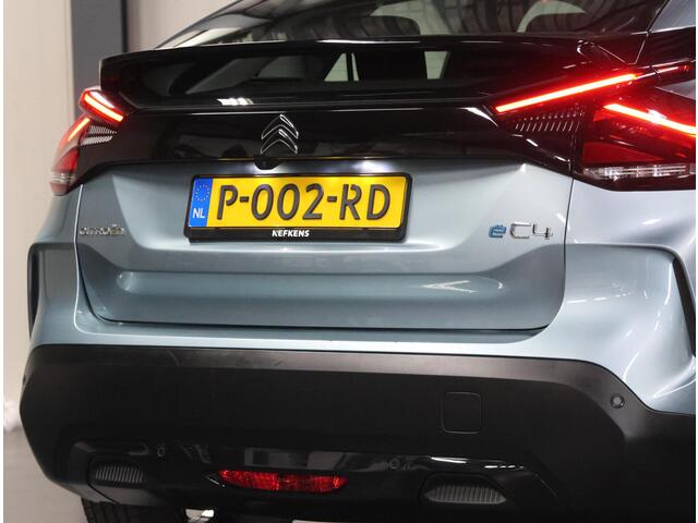 Citroen ë-C4 Feel Pack 50 kWh 136PK | 1ste Eigenaar | Head-Up Display | Cruise Control | Camera | Keyless | AppleCarPlay/AndroidAuto | Navigatie | Stoel/StuurVerwarmd | LED | Stof/Lederenbekleding | Isofix | Parkeersensoren |