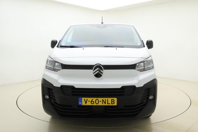 Citroen ë-Jumpy L2 136 75 kWh 100% Elektrisch | 3-Zits | Camera | Parkeersensor | Airco | Cruise Control | Navigatie | Mirror Screen | Demo