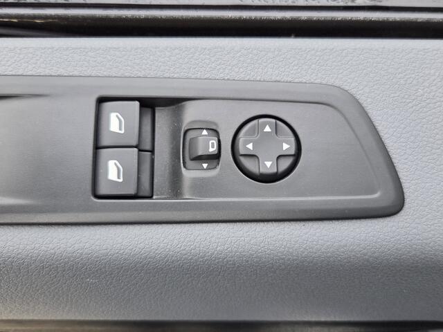 Citroen ë-SpaceTourer 75kWh Business 9 Pers. Airco Cruisecontrol Prijs incl. BTW ¤32.368,-