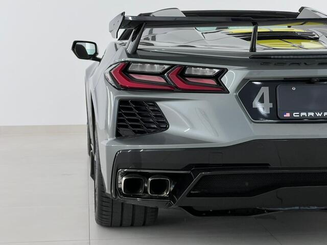 Corvette C8 C8.R Convertible Carbon Pack