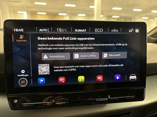 Cupra Born Business 62 kWh · Camera · Apple/Android Car Play · Navigatie · P-Sensoren · Stuurwiel Verwarming · 18'' Inch ·
