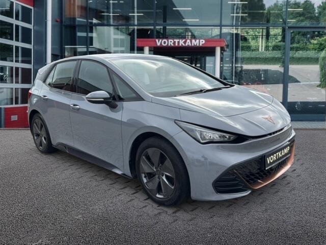 Cupra Born 62 kWh 360CAMERA/STOEL+STUURVERW/CRUISE/NAVI/CARPLAY