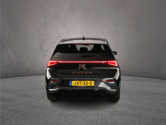 Cupra Born Business Limited 230pk Automaat Adaptive cruise control, Achteruitrijcamera, LED koplampen, Stuurwiel verwarmd, Stoelverwarming, Parkeersensoren, App connect