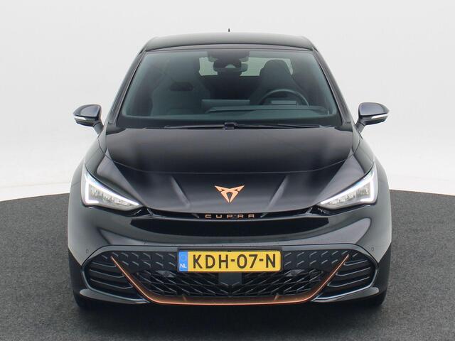 Cupra Born Business 231 Pk 82 kWh | Stoelverwarming | Adaptive Cruise | 360° Camera | CarPlay | Navigatie | 20 Inch | 10.432 Km !!
