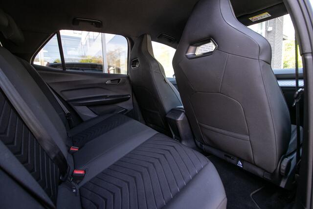 Cupra Born Business Plus 62 kWh | Camera | Adapt Cruise | Android Appple Carplay |