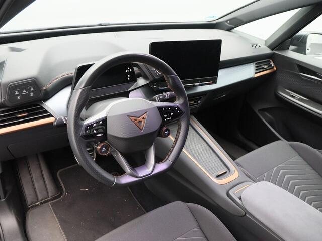 Cupra Born Adrenaline 62 kWh 204 Pk | Stoel/Stuurverwarming | Camera | Adaptive Cruise | Full LED | CarPlay | 19 Inch | 38.957 Km !!