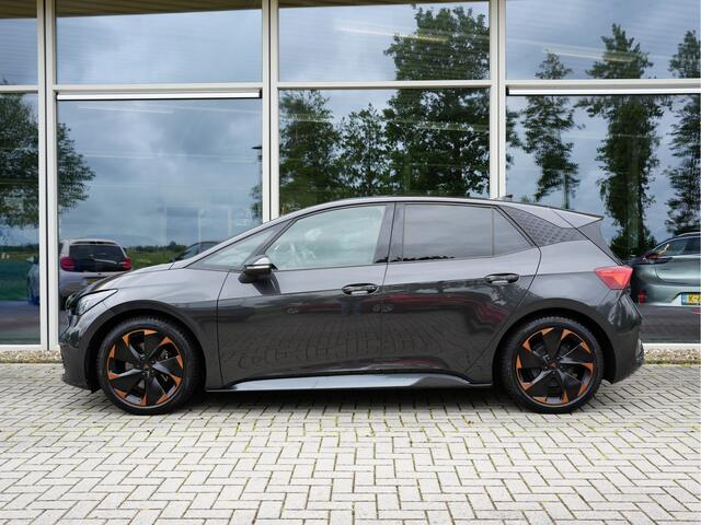 Cupra Born Adrenaline One 62 kWh SOH 92% | Apple Carplay | Draadloze telefoonlader |