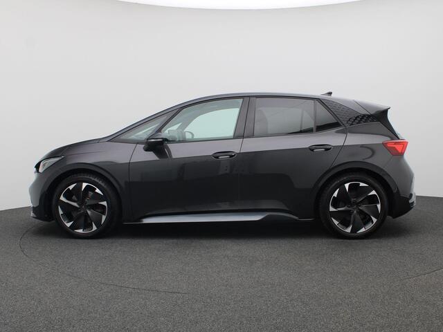 Cupra Born Adrenaline 62 kWh 231PK Aut. Panorama Dak, Achteruitrijcamera, Stoel-Stuurverwarming, Navi, Clima, 19" LM Velgen