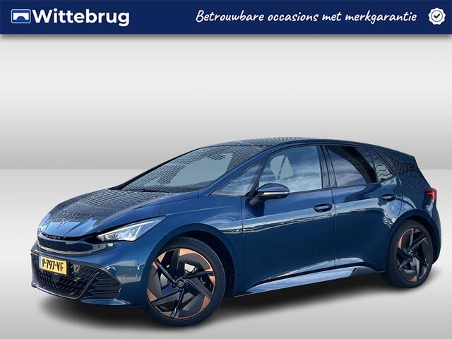 Cupra Born Copper Edition One 62 kWh / Panoramadak / Navigatie / App connect / 360 Camera / Stoel+stuur verwarming / Head-up display /