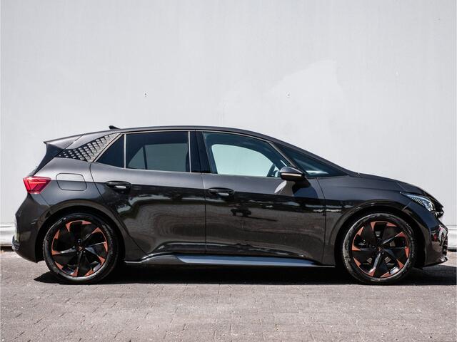 Cupra Born Adrenaline One 62 kWh SOH 90% Camera/ Navigatie