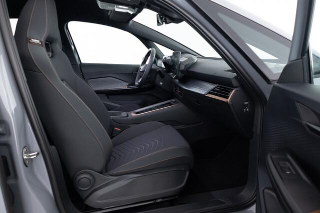 Cupra Born Business Limited 77 kWh 230PK | Full LED | ECC | CARPLAY | VELGEN | SOH: 100% |