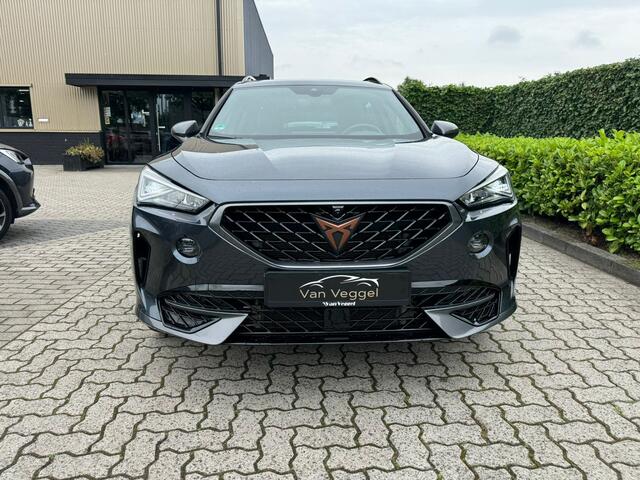 Cupra Formentor 1.4 TSI e-Hybrid Business pano, 360 camera, cruise, navi