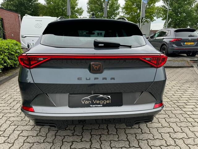 Cupra Formentor 1.4 TSI e-Hybrid Business pano, 360 camera, cruise, navi