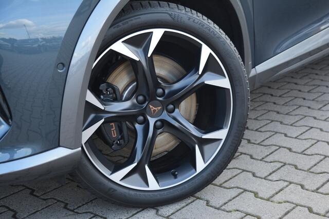 Cupra Formentor 1.4 e-Hybrid VZ Performance | Supersport Stuur | 360 Camera | Leder |