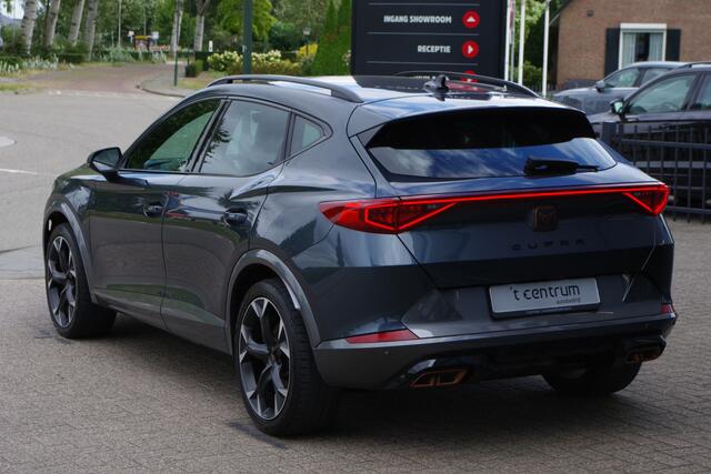 Cupra Formentor 1.4 e-Hybrid 245 PK VZ Performance, Adap. Cruise Control, Kuipstoelen, Sfeerverlichting, LED